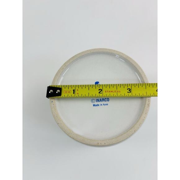 Small lidless porcelain crock with cardinals and holly wrapped around crock - Picture 8 of 11